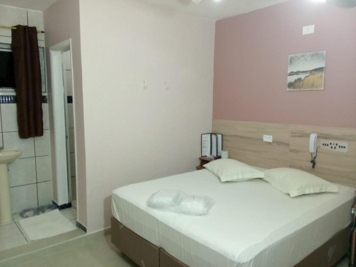 Hotel Faf'S Interlagos - Sp São Paulo Kültér fotó